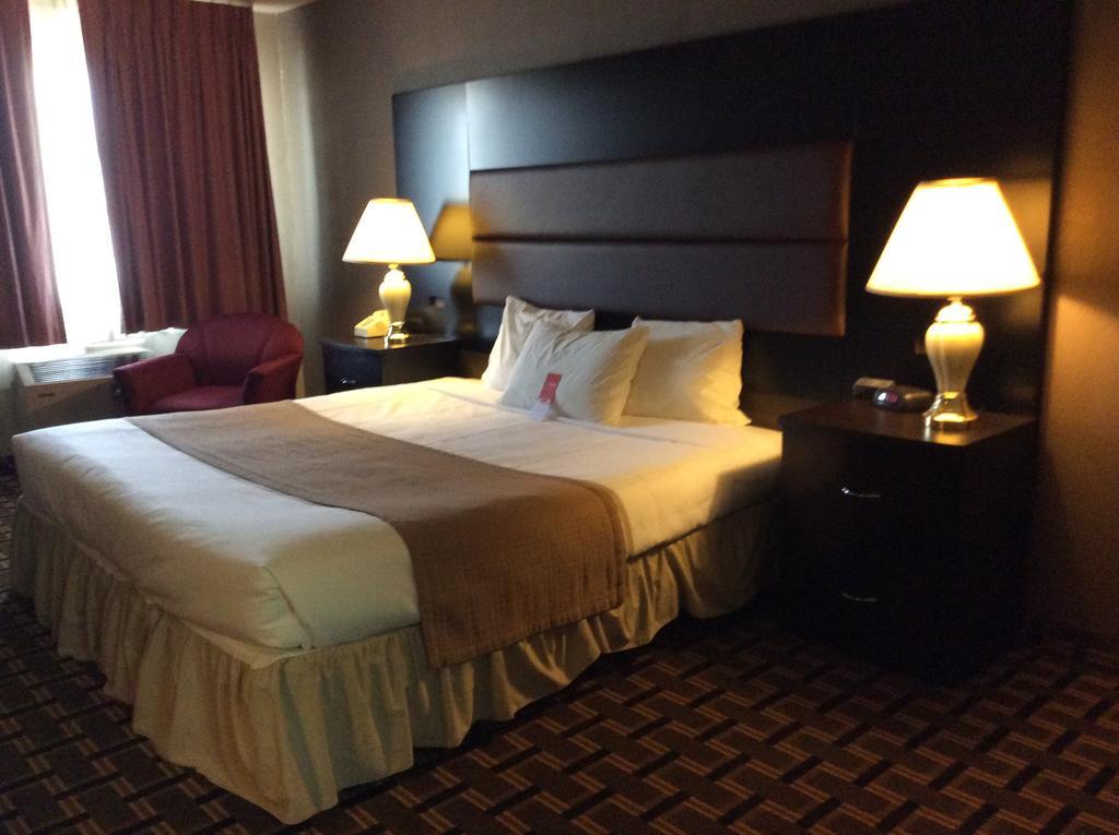 ביבר Econo Lodge מראה חיצוני תמונה