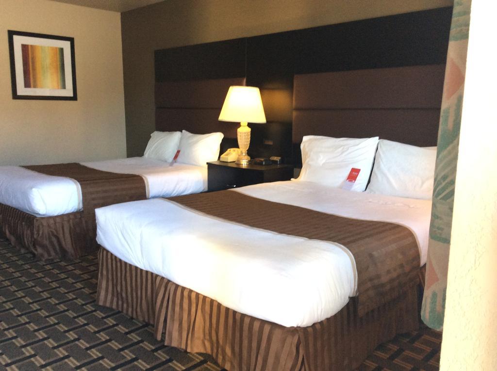 ביבר Econo Lodge מראה חיצוני תמונה