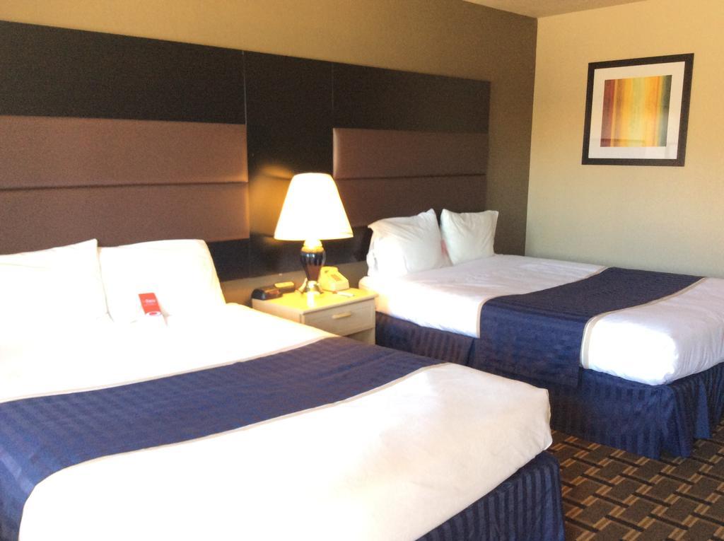 ביבר Econo Lodge מראה חיצוני תמונה