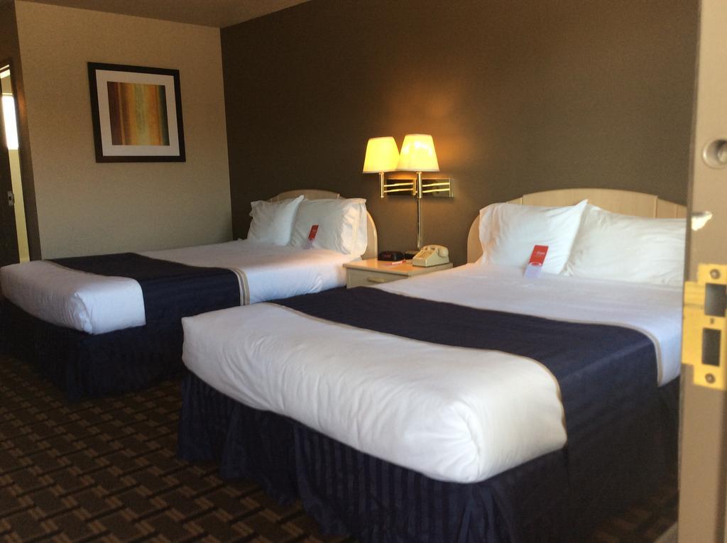 ביבר Econo Lodge מראה חיצוני תמונה