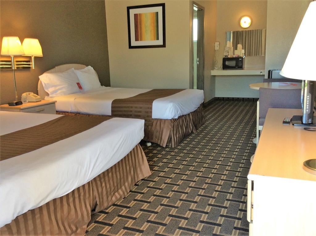 ביבר Econo Lodge מראה חיצוני תמונה