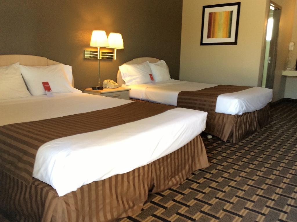 ביבר Econo Lodge מראה חיצוני תמונה