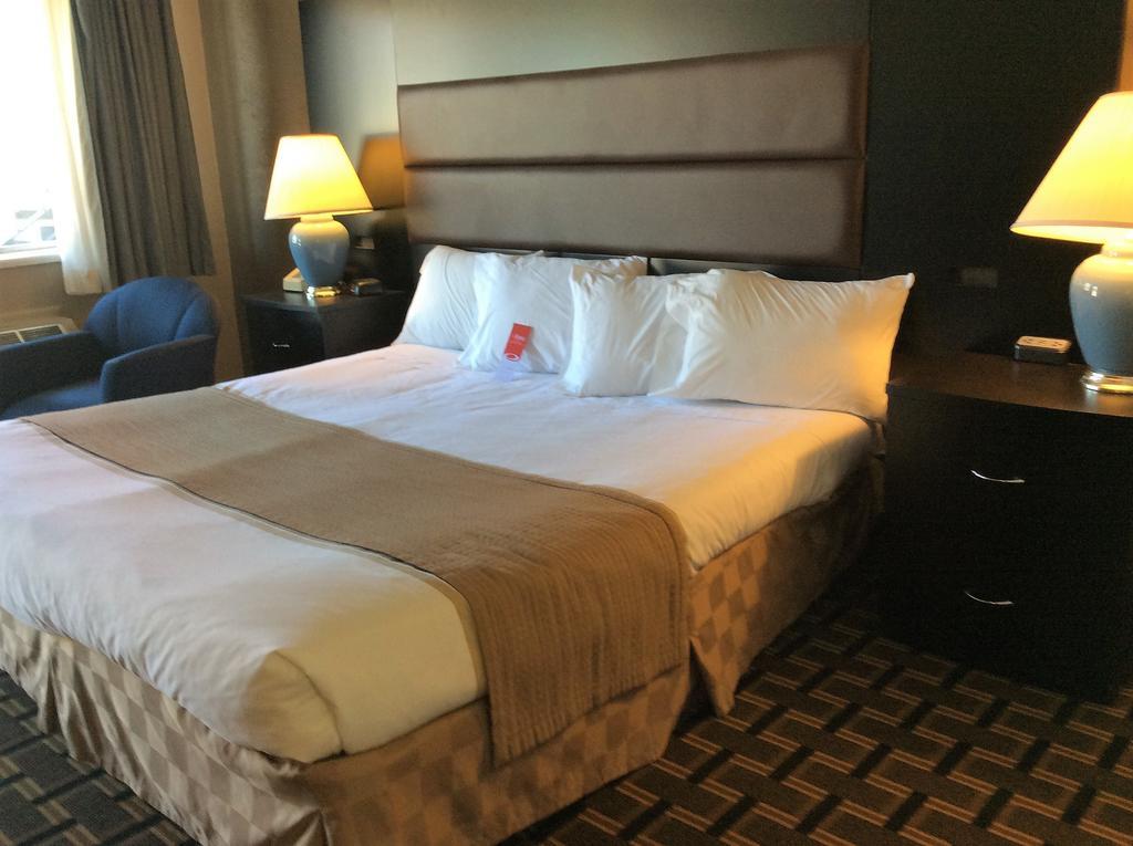 ביבר Econo Lodge מראה חיצוני תמונה