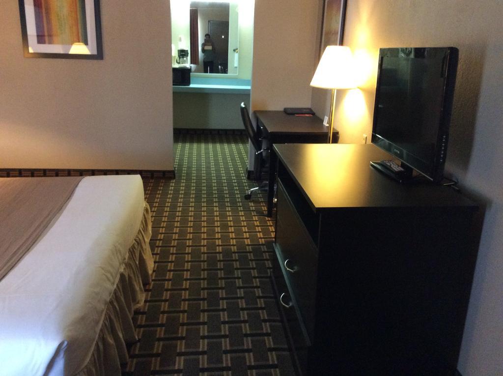 ביבר Econo Lodge מראה חיצוני תמונה
