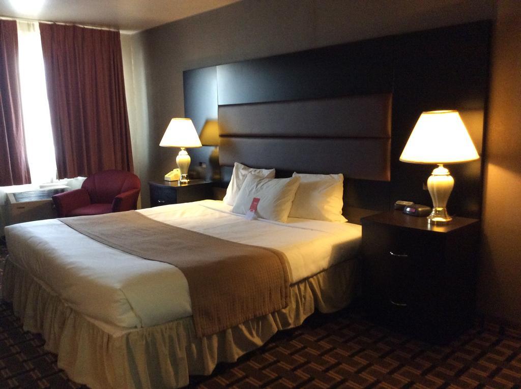 ביבר Econo Lodge מראה חיצוני תמונה