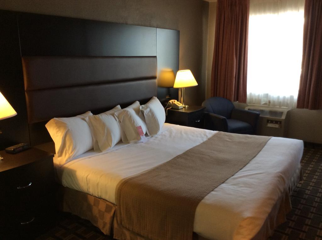 ביבר Econo Lodge מראה חיצוני תמונה