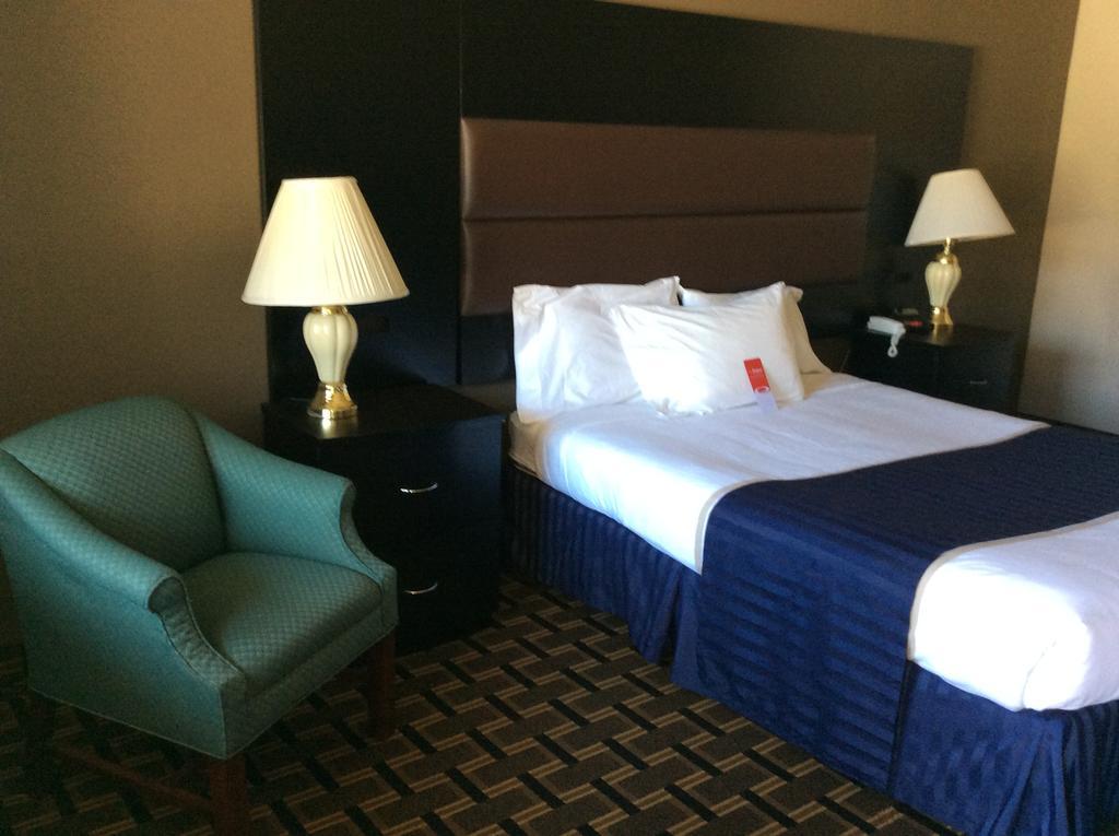 ביבר Econo Lodge מראה חיצוני תמונה