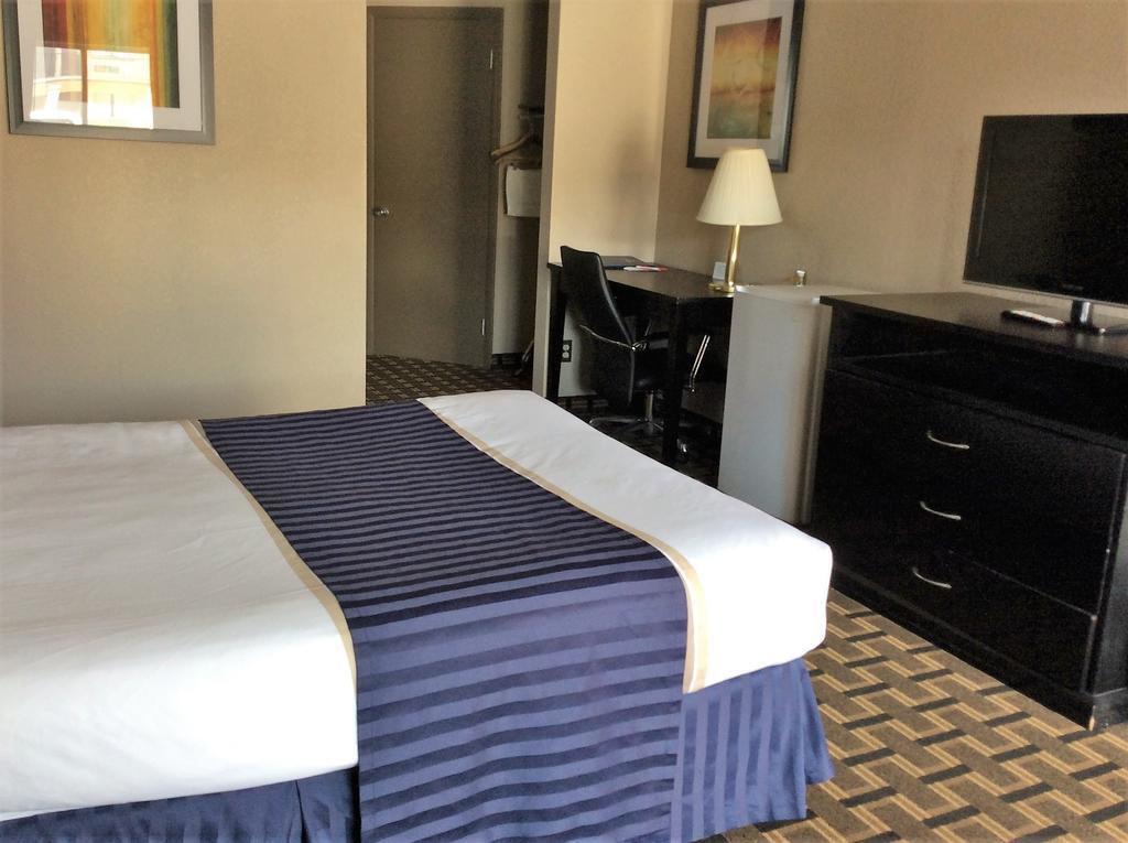 ביבר Econo Lodge מראה חיצוני תמונה