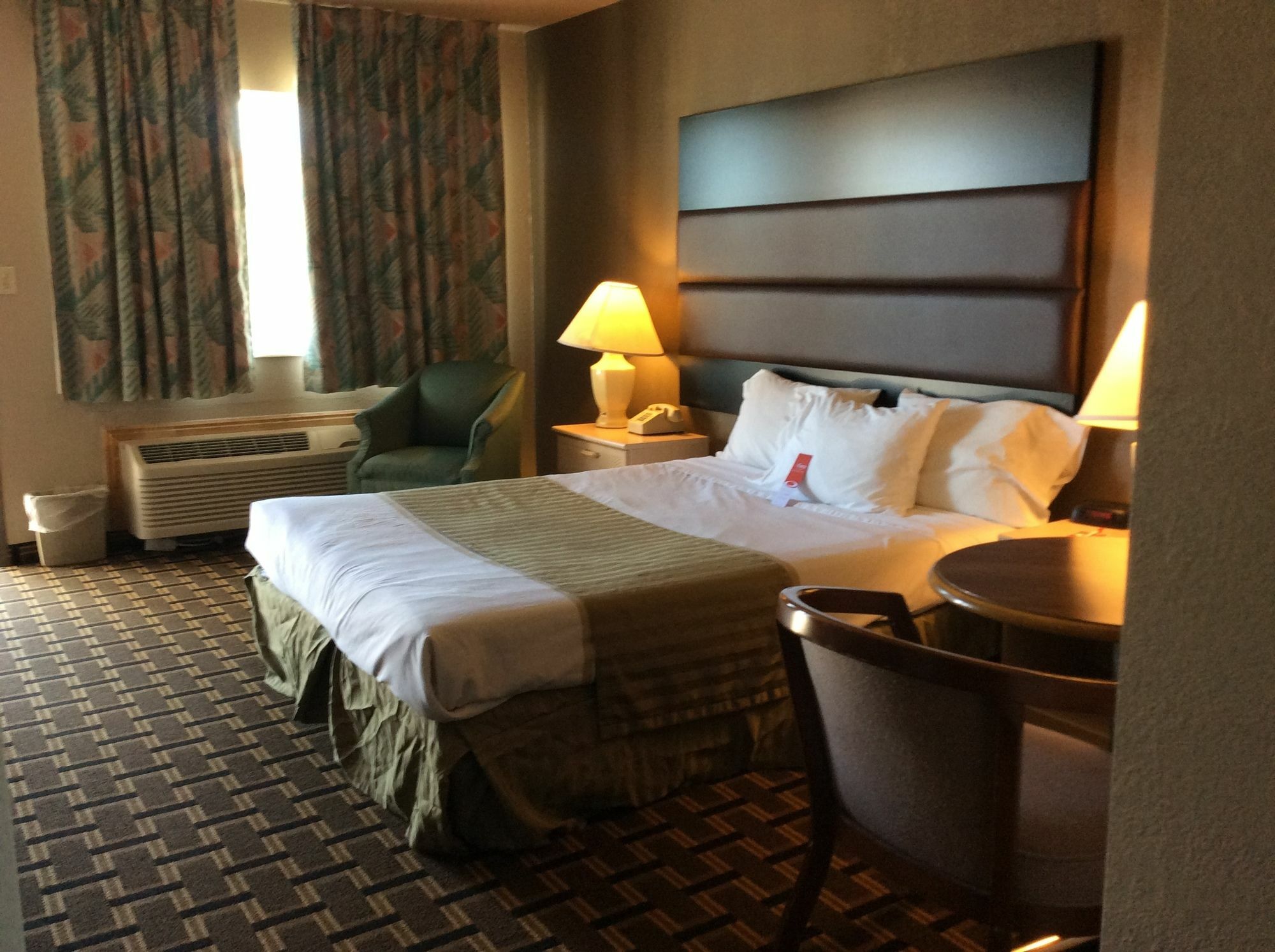 ביבר Econo Lodge מראה חיצוני תמונה